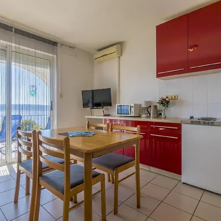 Apartman Fuer 4 Personen Ca 40 Qm In Selce Bei Crikvenica, Kvarner Bucht Und Umgebung *